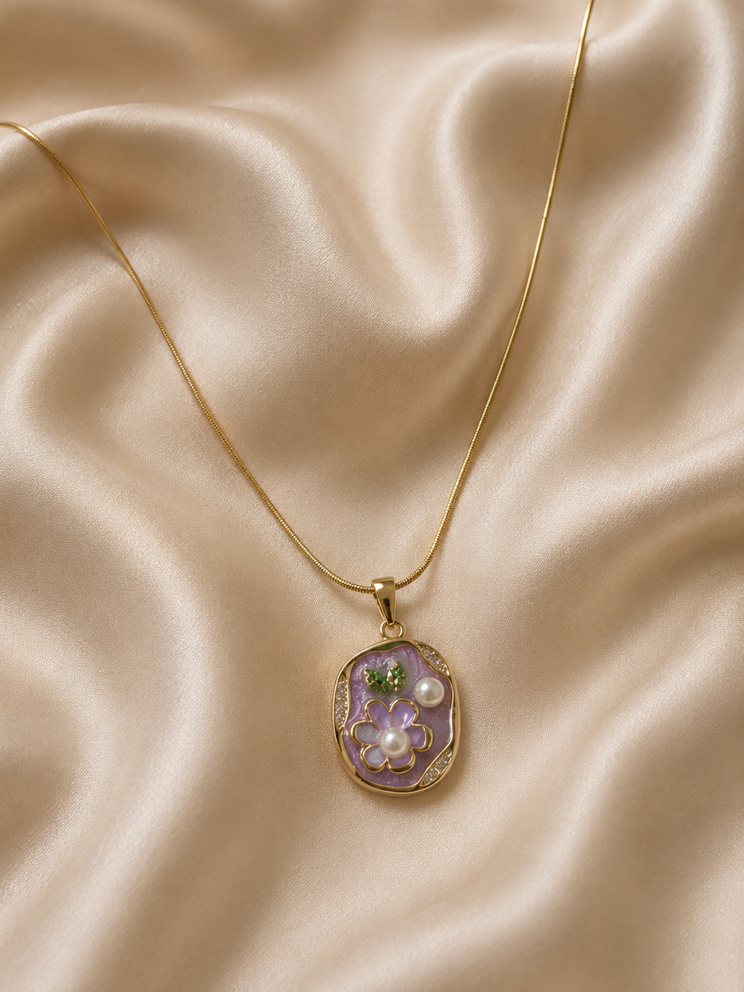 Lavender Bloom Pearl Pendant Necklace