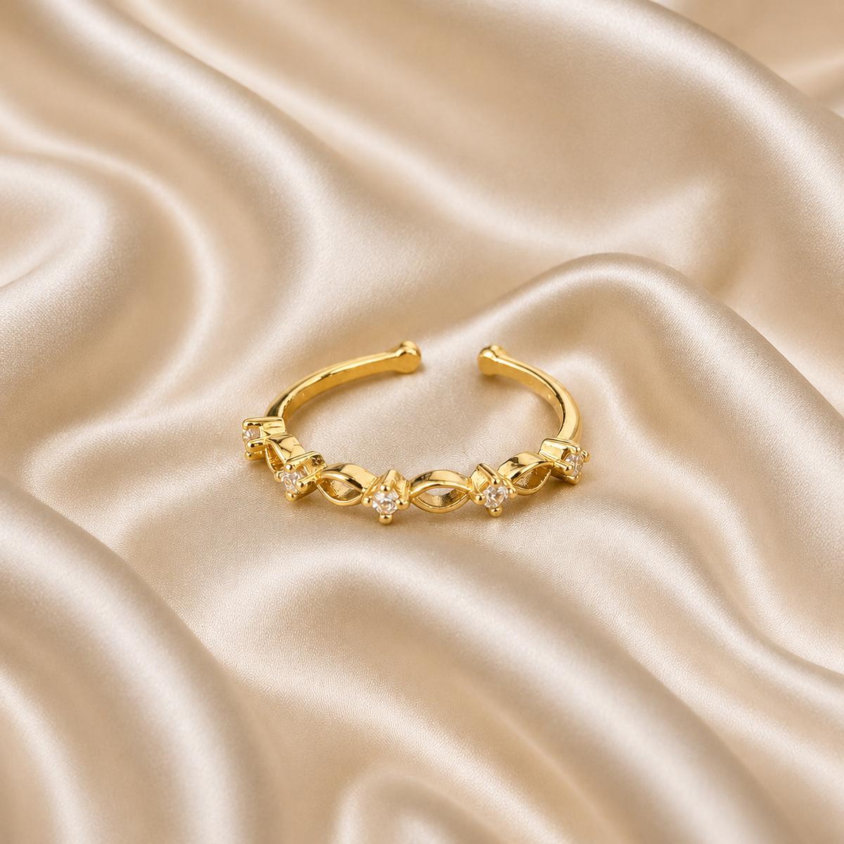 Laurel Crystal Leaf Ring